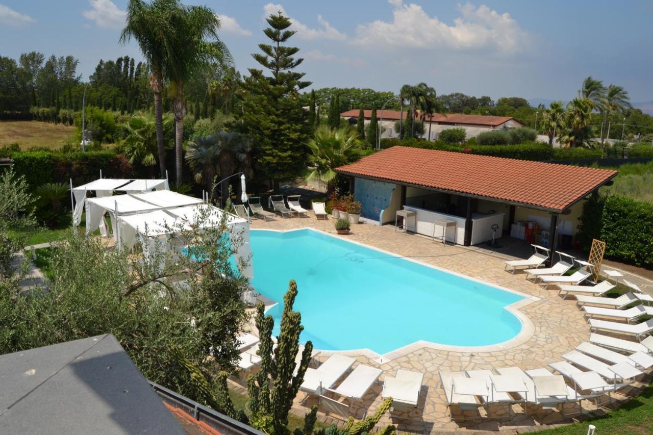 I Giardini Del Vesuvio Villa Somma Vesuviana Luaran gambar