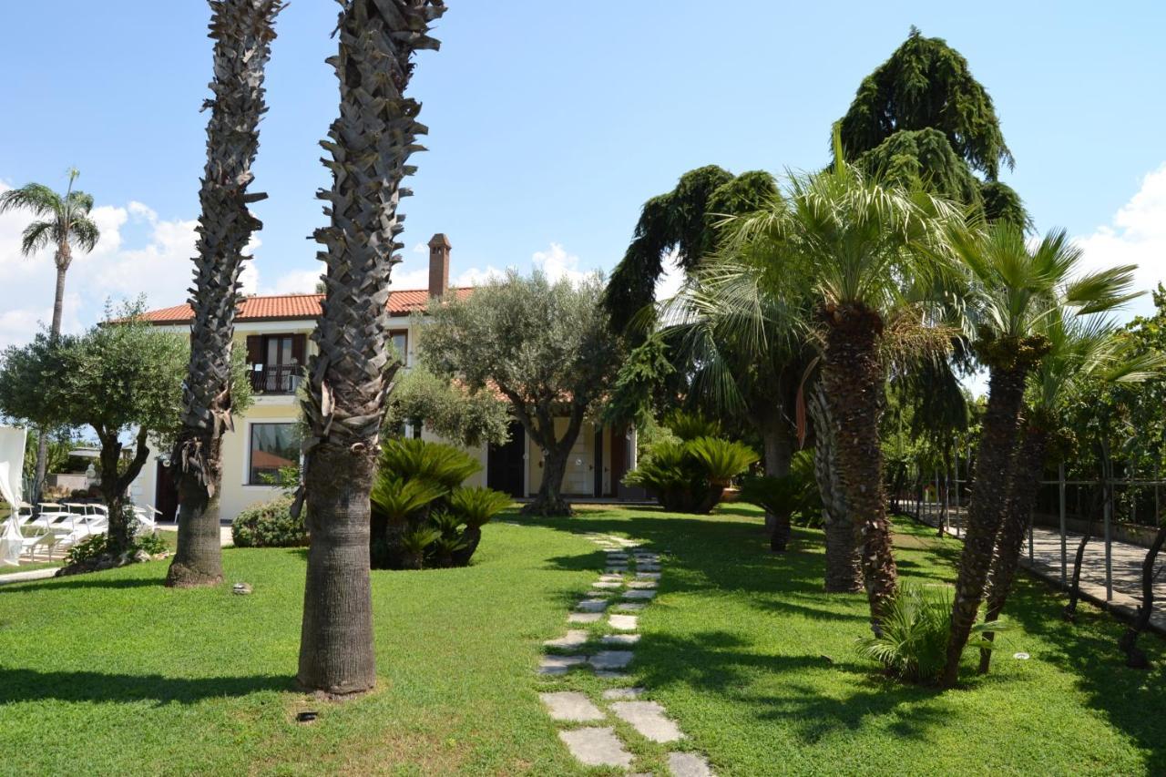 I Giardini Del Vesuvio Villa Somma Vesuviana Luaran gambar