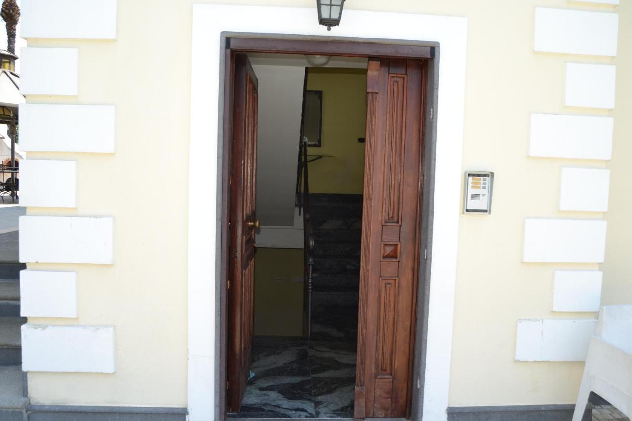 I Giardini Del Vesuvio Villa Somma Vesuviana Luaran gambar